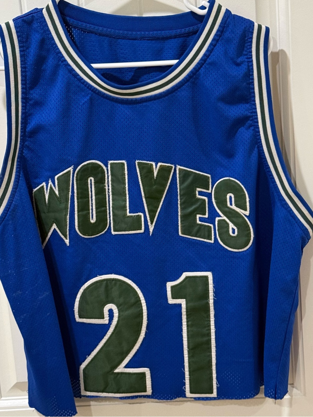Vintage Minnesota Timberwolves Kevin Garnett #21 Cropped Jersey Blue Y2K